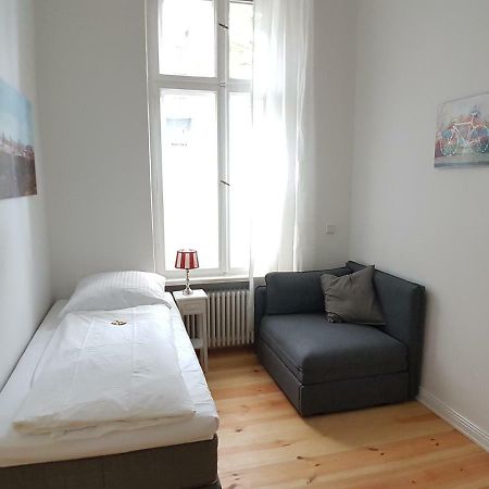 Lang Re By Rockchair Apartments L Superhost Status L 2 Bedrooms Boxspringbeds In City Center - Cozy Family & Business Flair Welcomes You! Βερολίνο Εξωτερικό φωτογραφία