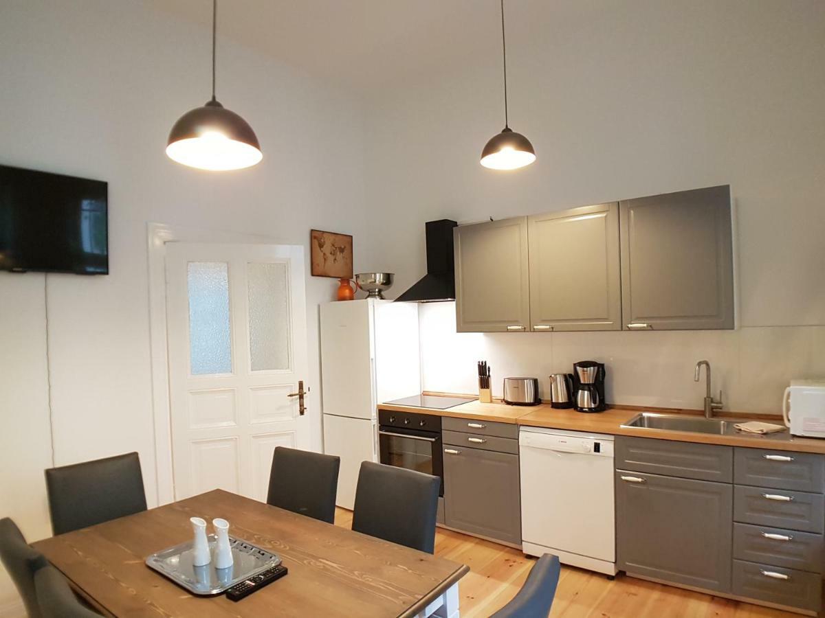 Lang Re By Rockchair Apartments L Superhost Status L 2 Bedrooms Boxspringbeds In City Center - Cozy Family & Business Flair Welcomes You! Βερολίνο Εξωτερικό φωτογραφία