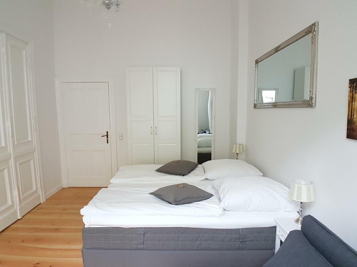 Lang Re By Rockchair Apartments L Superhost Status L 2 Bedrooms Boxspringbeds In City Center - Cozy Family & Business Flair Welcomes You! Βερολίνο Εξωτερικό φωτογραφία