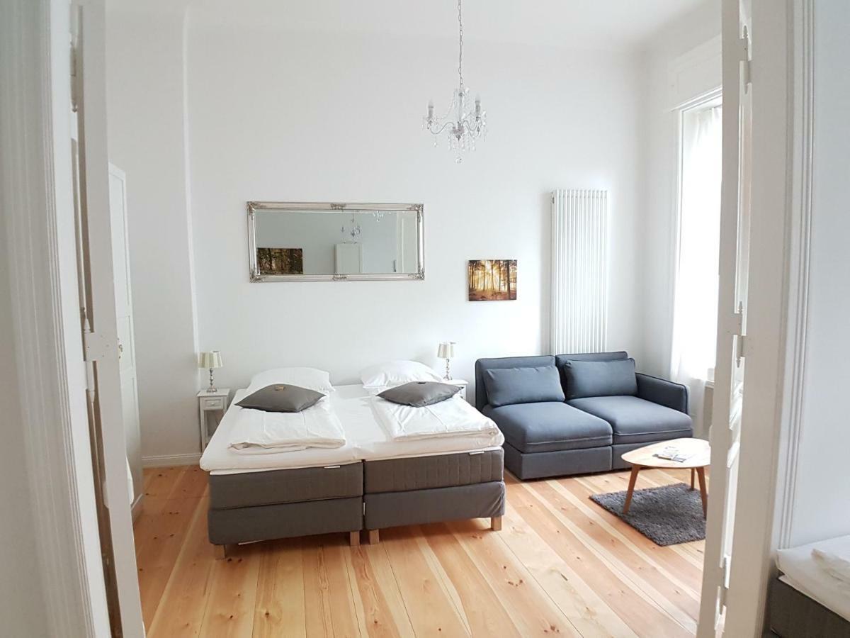 Lang Re By Rockchair Apartments L Superhost Status L 2 Bedrooms Boxspringbeds In City Center - Cozy Family & Business Flair Welcomes You! Βερολίνο Εξωτερικό φωτογραφία